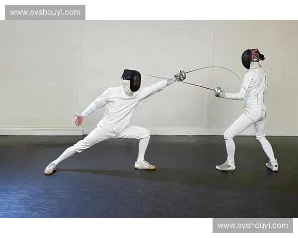 现代击剑运动技巧与策略全面解析及实战应用指南 现代击剑运动技巧与策略全面解析及实战应用指南